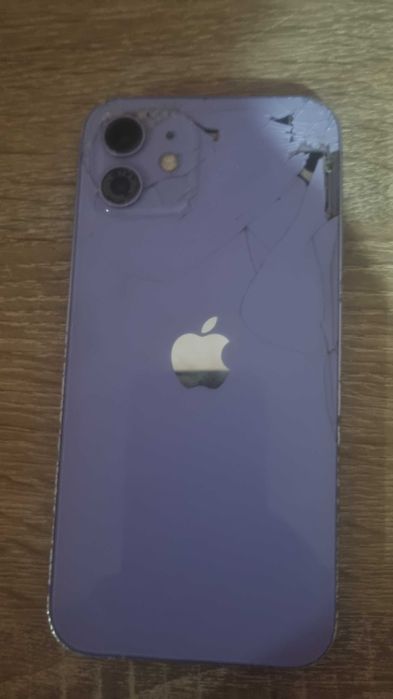 Продавам iphon12