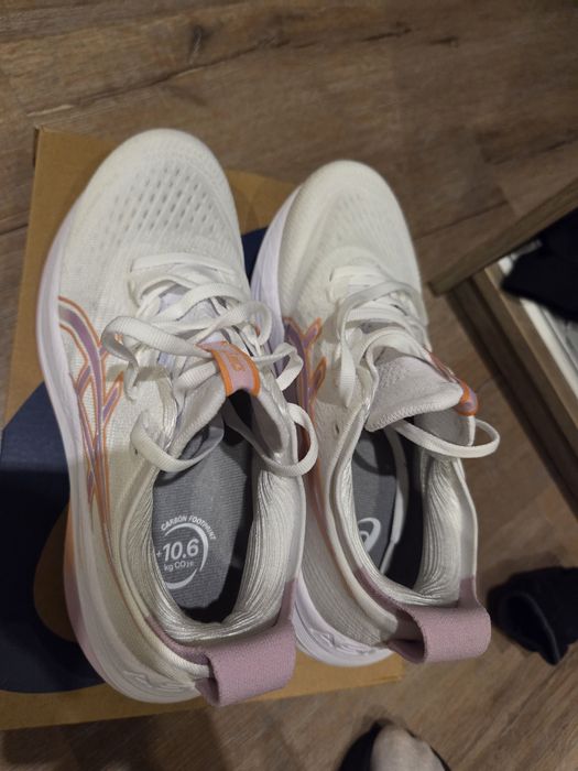 Asics gel nimbus 27