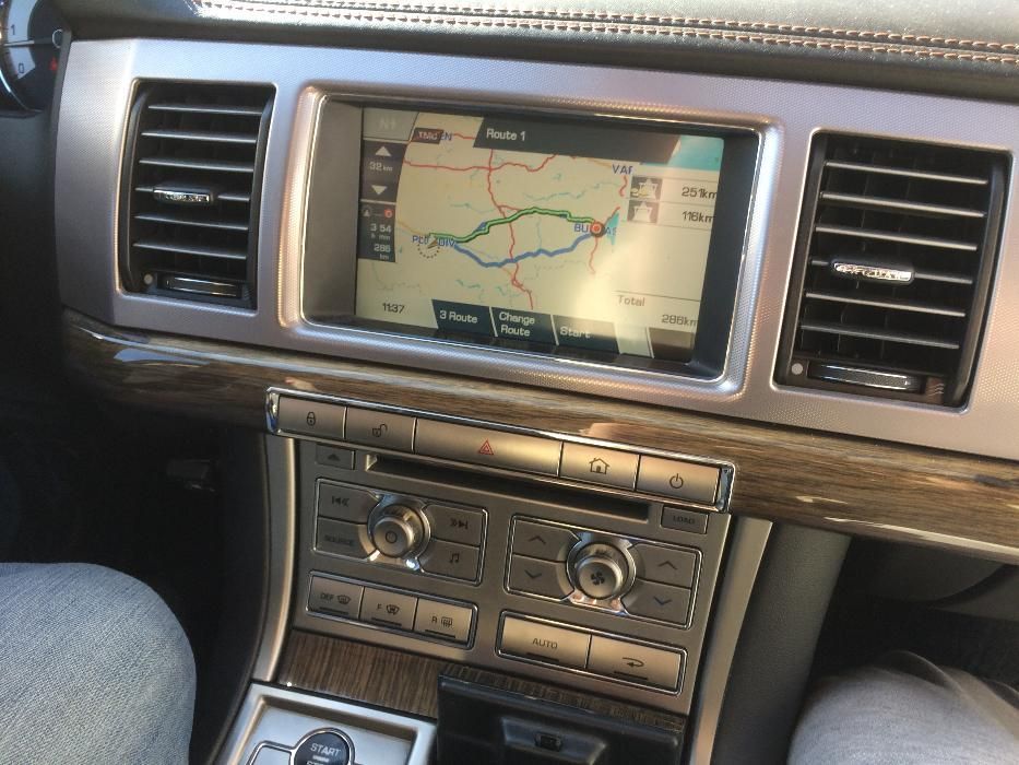Range Rover Mazda Land Rover Subaru Saab Kenwood Навигационен диск2018