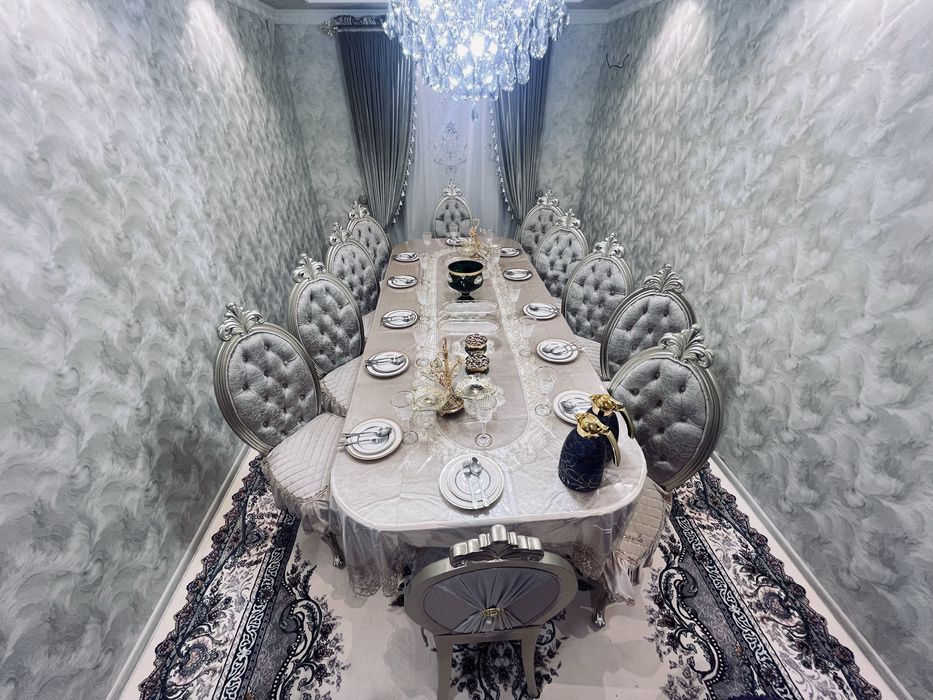 Срочна продается Стол и стул комплект. Состояния новый.