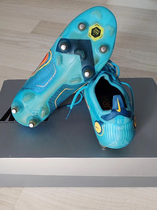 Ghete de fotbal Nike Mercurial Vapor 14 Elite 38.5