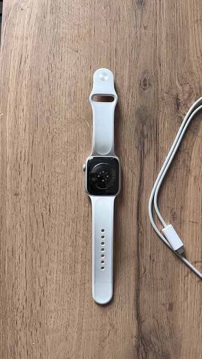Apple watch 8, 45mm, white
