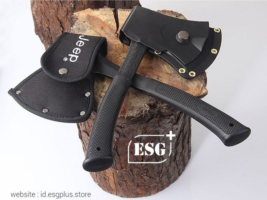 Туристическа брадва JEEP с 2 калъфа подходяща за къмпинг лов риболов