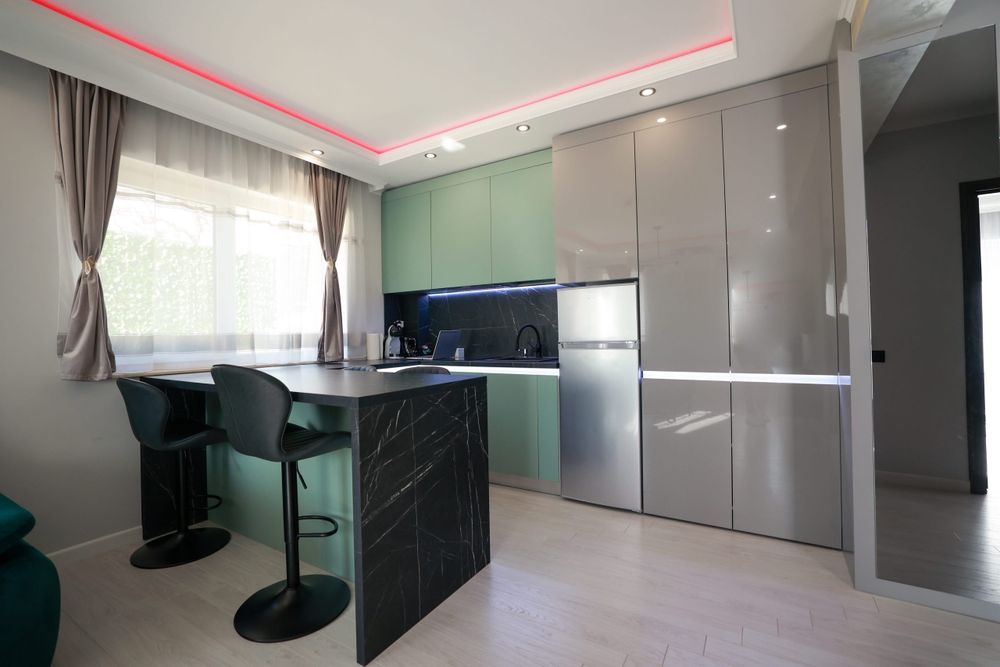 Dau in chirie apartament de lux pe termen lung