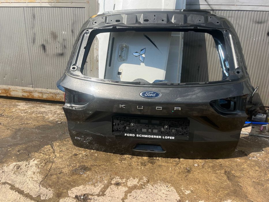 Капак/багажник Ford Kuga 2023-