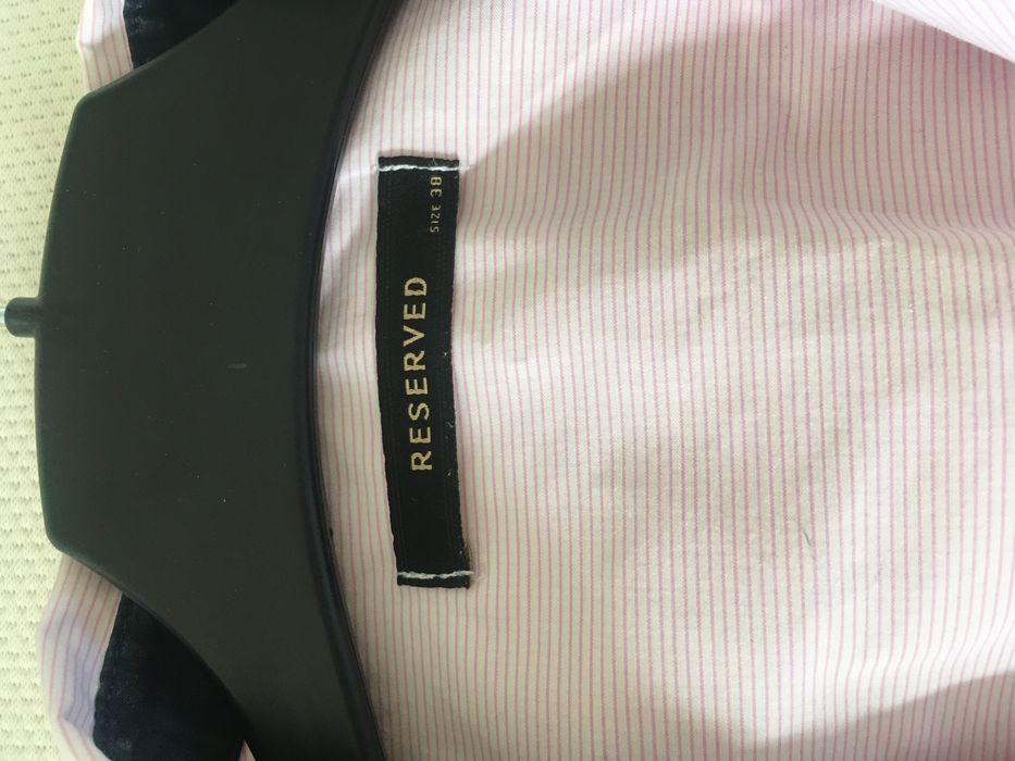 camasa business alba cu dungulite roz de la Reserved