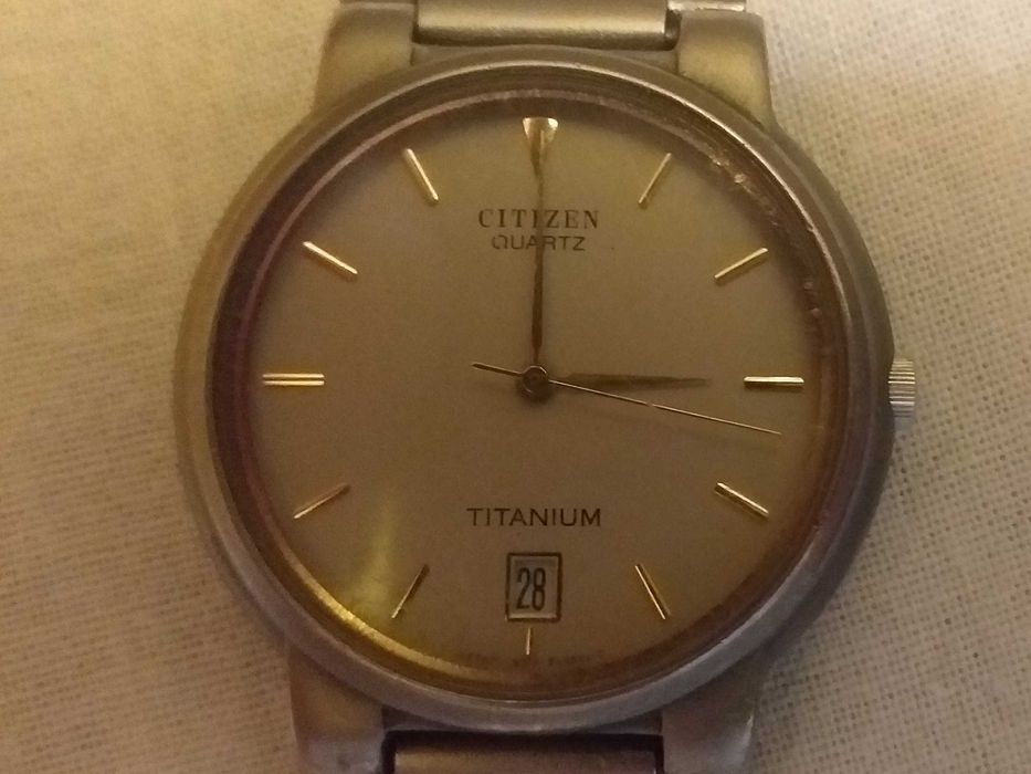 Ceas CITIZEN 200 ron