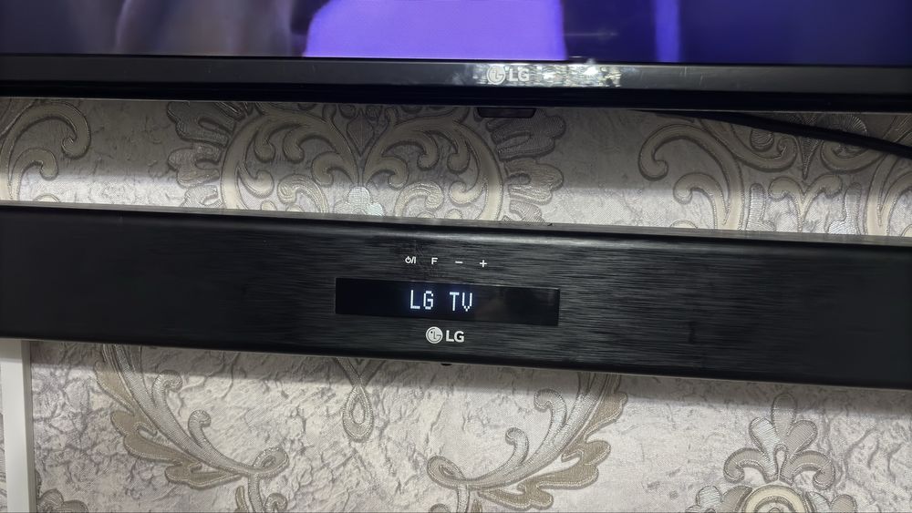 Продам саундбар LG