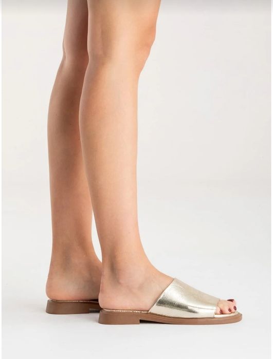 Чехли естествена кожа златни 36 номер