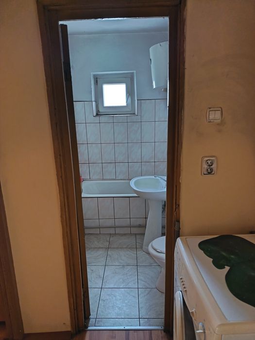 Vand garsoniera Costesti