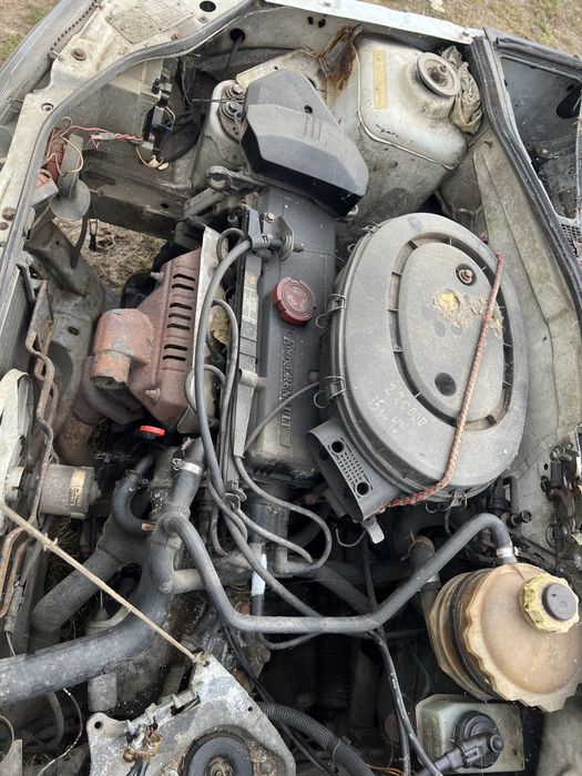 Renault Clio 1.2 , Рено Клио 1.2 карбуратор На Части !!!