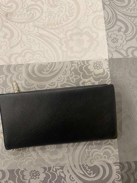 Дамски портмонета
