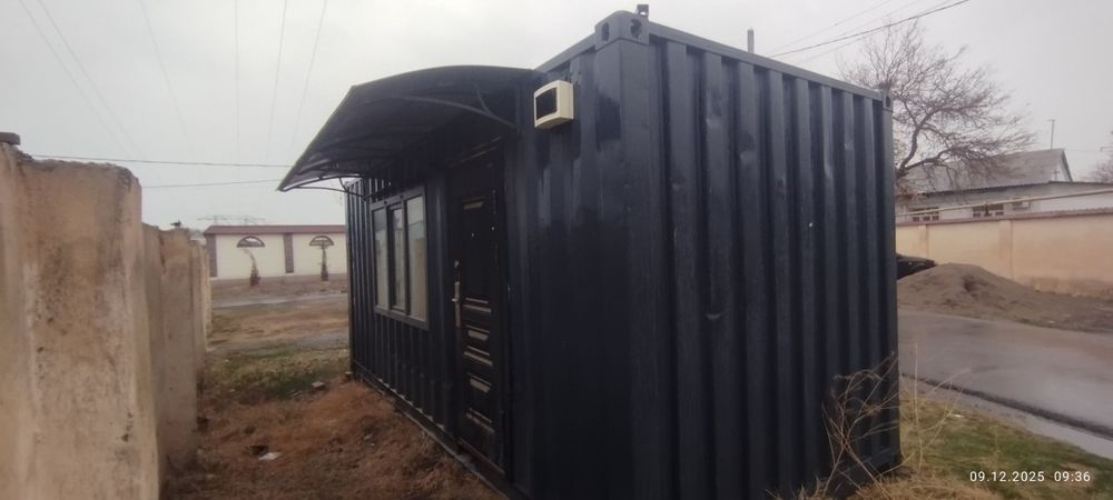 Продается контейнер. Утепленный оборудован под офис