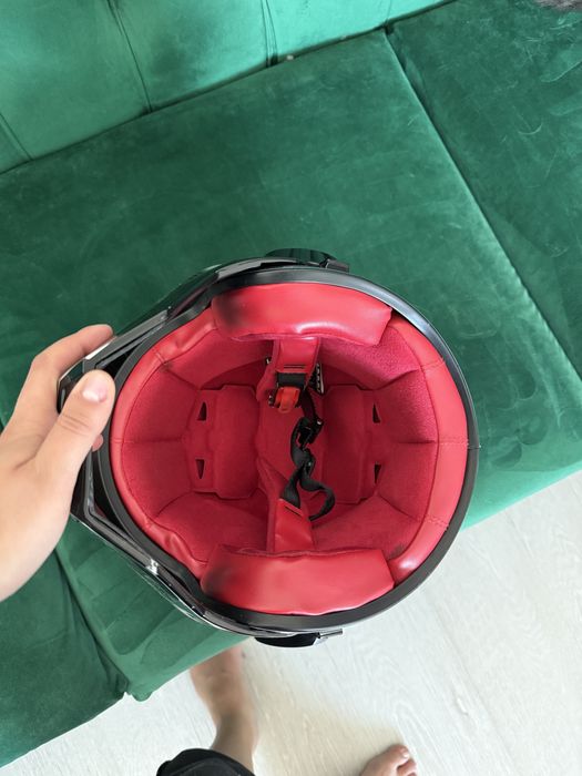 Casca air man purtata doar de 3 ori!