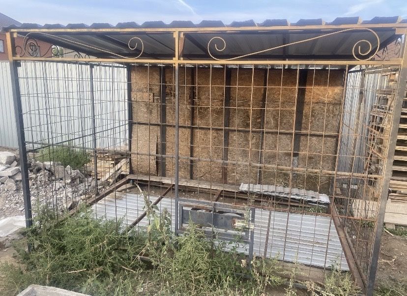 в связи со стройкой Продам вольер в хорошем состоянии