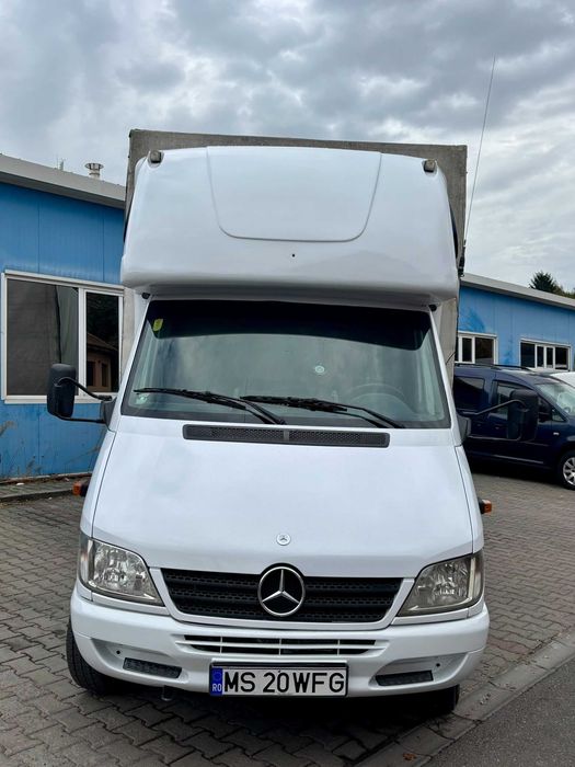 Mercedes Spinter 416 motor 2,7