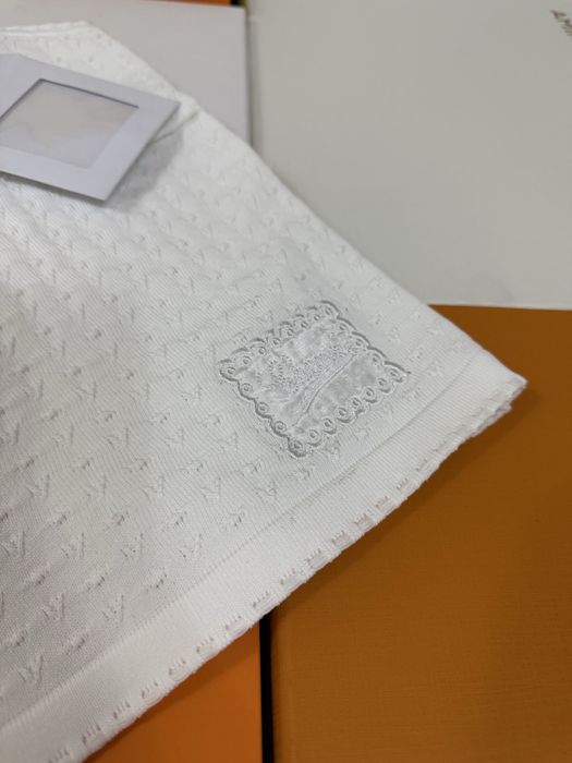 CH дамски топ New Season