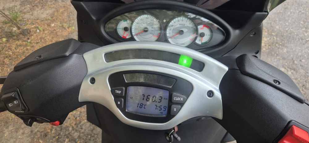 Piaggio x9 evolution