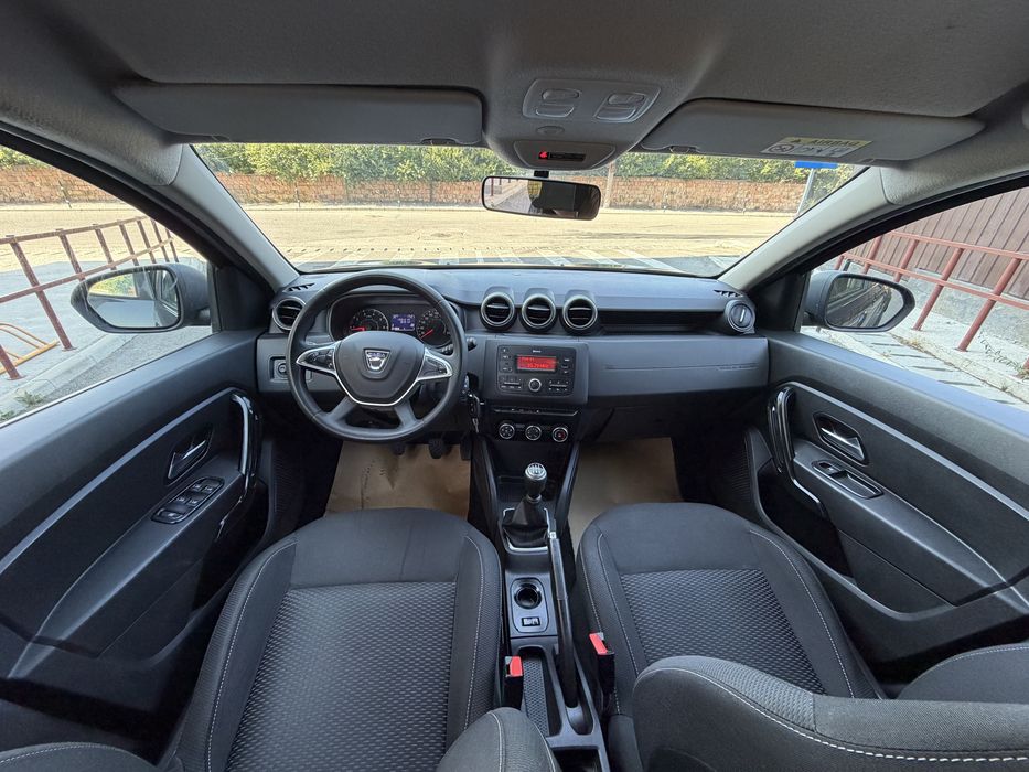 Vind dacia duster 1,6 benzina an 2019 euro 6