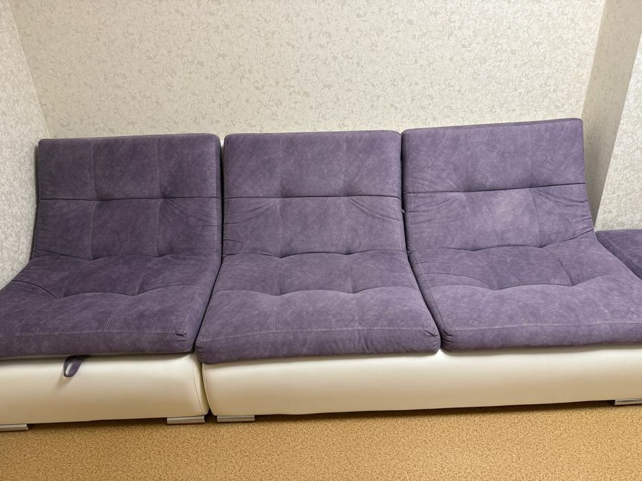 Продам диван Пума в отличном состоянии
