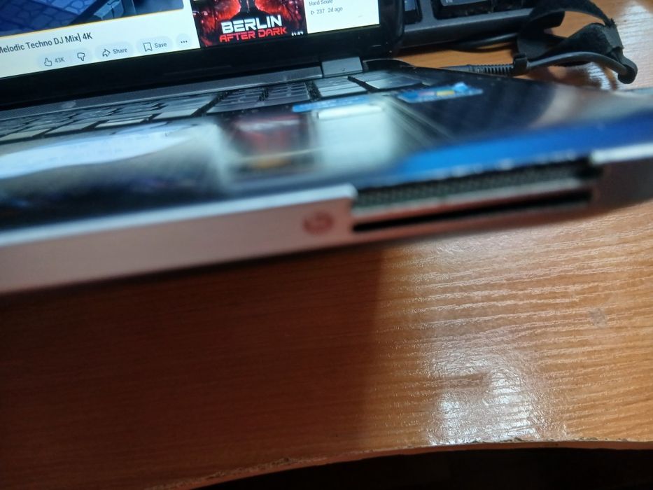 HP Pavilion DV7 с някои липси, i7-2670qm