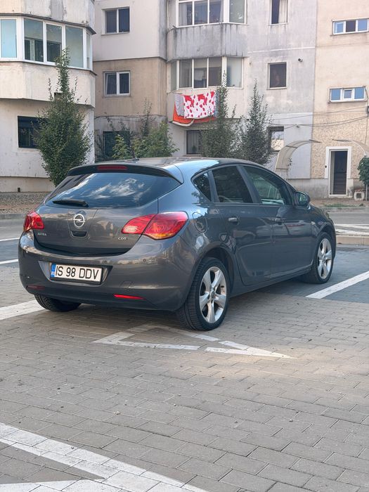 Opel Astra J 1.7 CDTI
