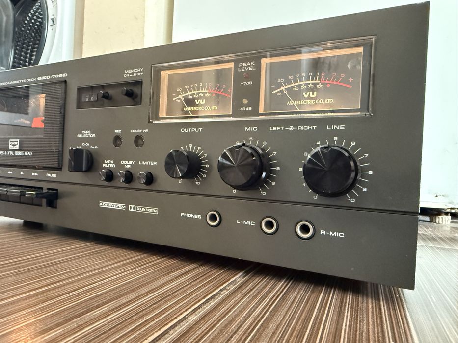 Akai GXC-709d касетен дек