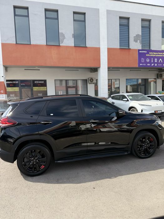 Tracker Redline