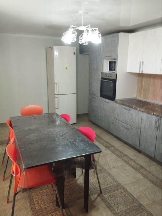 Сдам в аренду коттедж