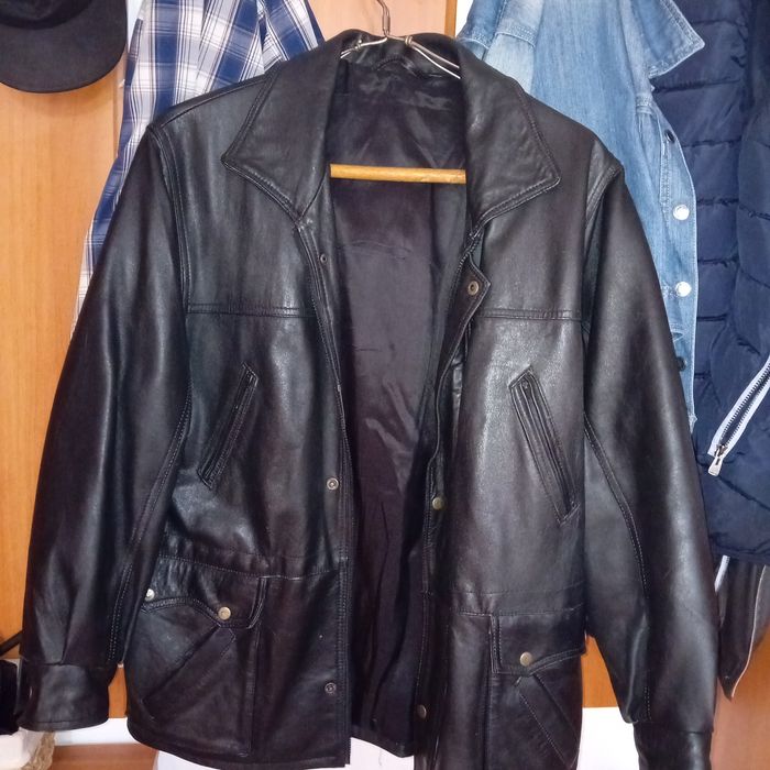 Greaca de piele barbati ,stare foarte buna
