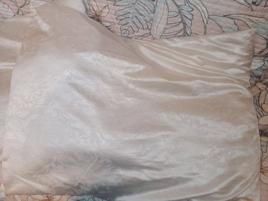 Отдам бесплатно вещи