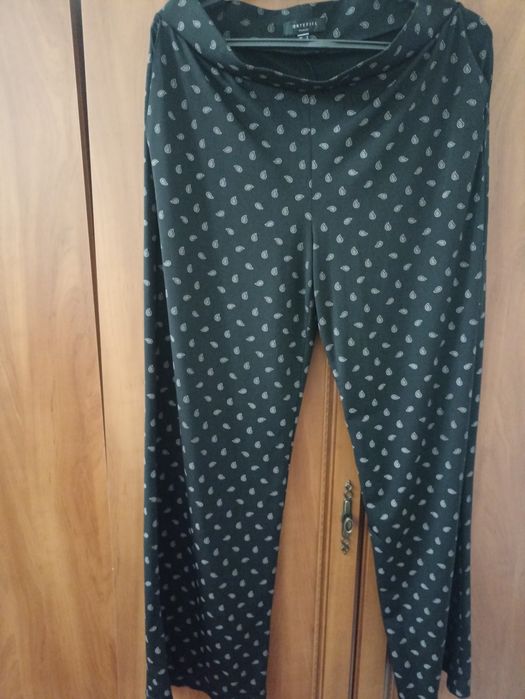 .,,Брюки черные  для беременных 1500т.