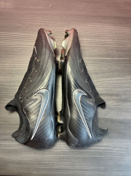 Бутонки Nike Legend 10 ACC размер 42