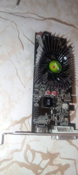 Продаю видеокарту GT 440