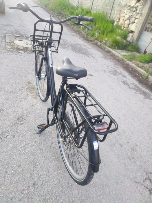 Велосипед GAZELLE HEAVE DUTY
Гуми 28" цолa Metropoliran Palmbay
Заключ