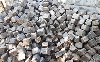 Гранитни павета на тон