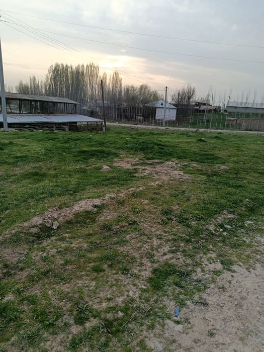 Ер участка сотилади,