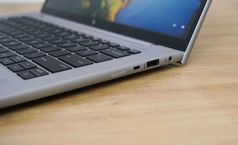 Лаптоп HP ZBook Firefly 14 G9 / iIntel® Core™ i7-1265U / 32GB DDR5 / 512GB SSD - Лицензиран Microsoft Office Pro Plus 2024