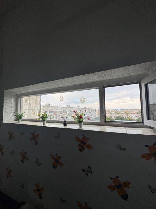 Срочно Продам 2ку - 8мкр!