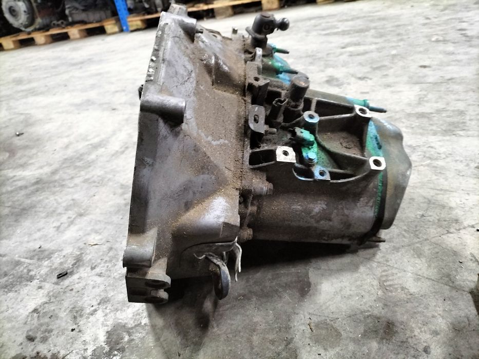 Ръчна скоростна кутия Peugeot 208 1.4HDI / Пежо 208 1.4ХДИ код: 20CQ97