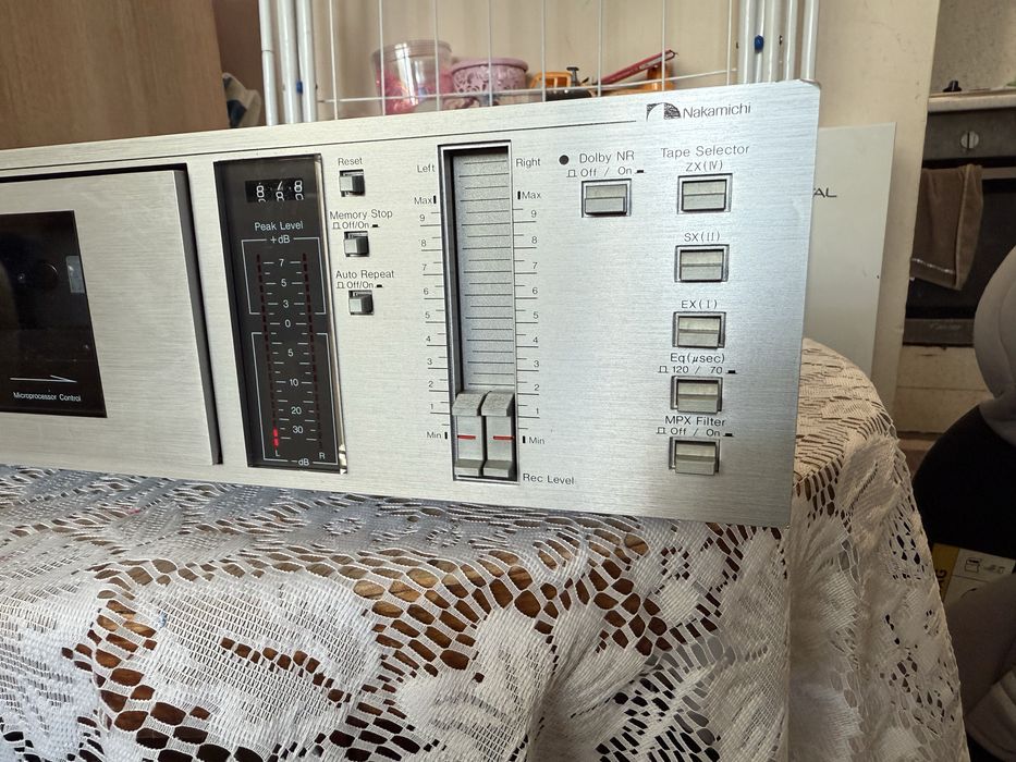 Nakamichi BX-100e Качествен дек