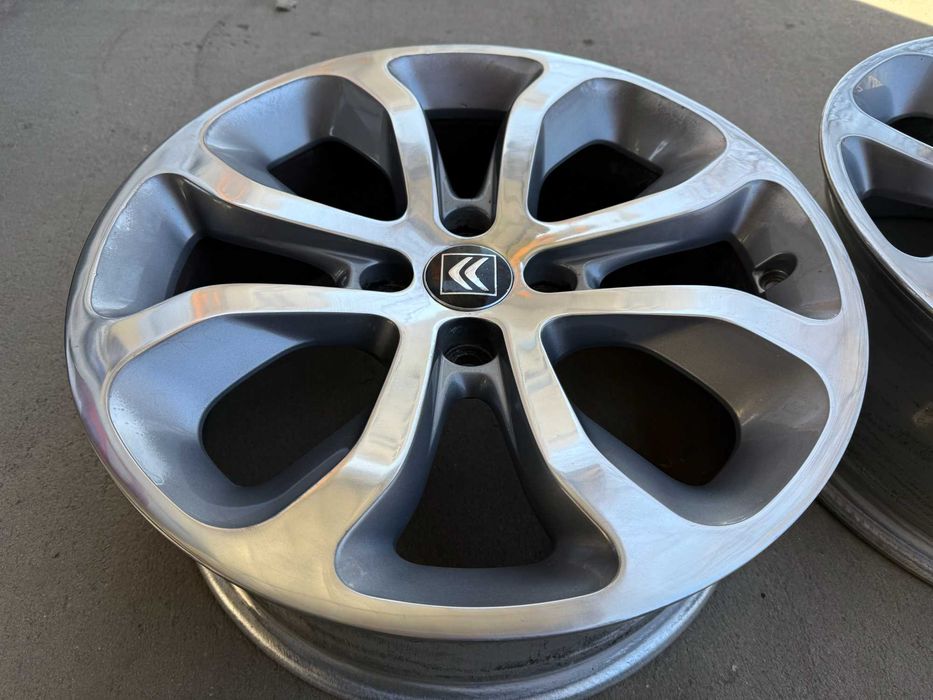 4 бр. оригинални алуминиеви джанти Citroen 17" 4x108 ф65.1, ET26, 7J