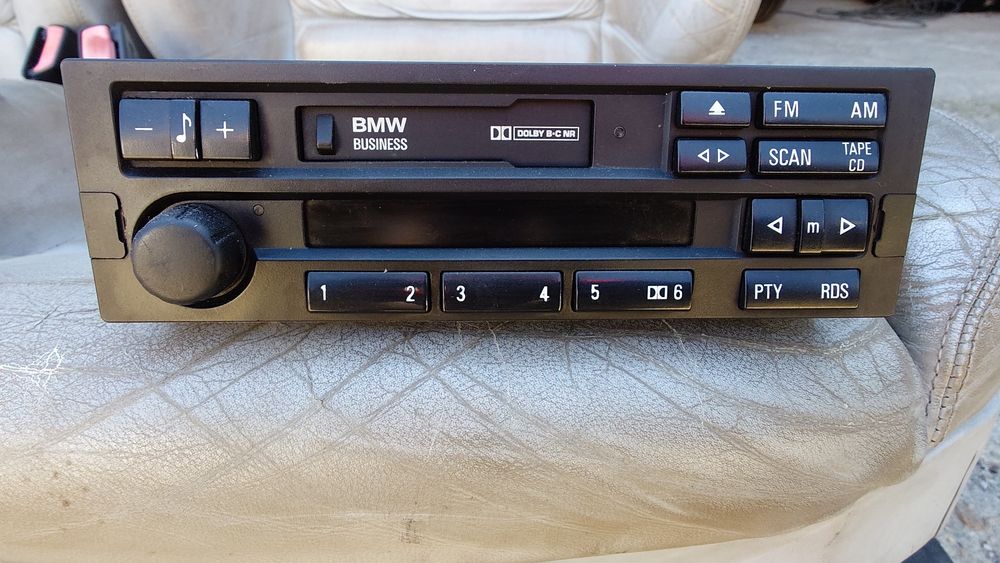 Harman Kardon E36