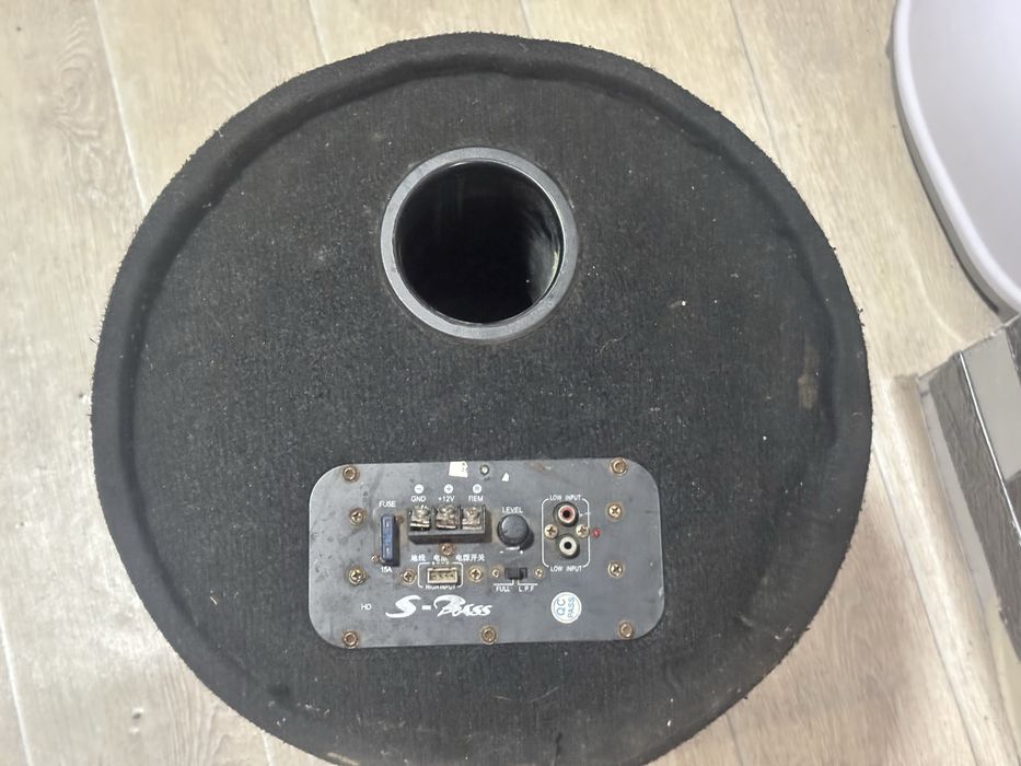 Автомобильный Сабвуфер Пионер