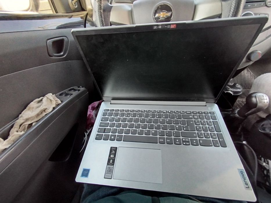 Noutbuk kompyuter Lenova