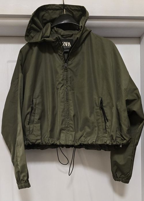 Ново. Дамско оригинално якенце.  ZARA