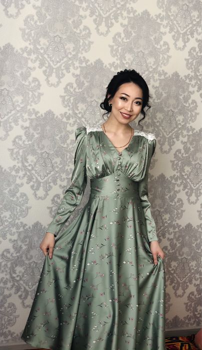 Продам платье за 15000