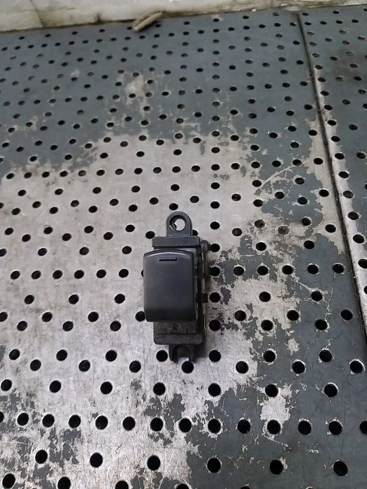 Buton geam electric dreapta fata nissan qashqai j10 nj10 jj10e 25411br00a