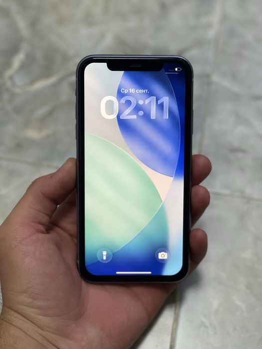 продам Iphone 11