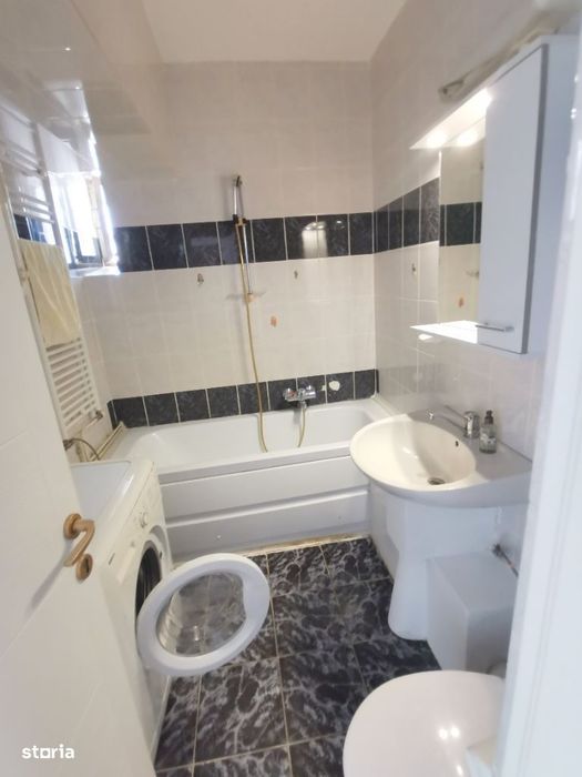 HOTEL DECEBAL - Apart 2 camere Decomandat, complet renovat & mobilat!